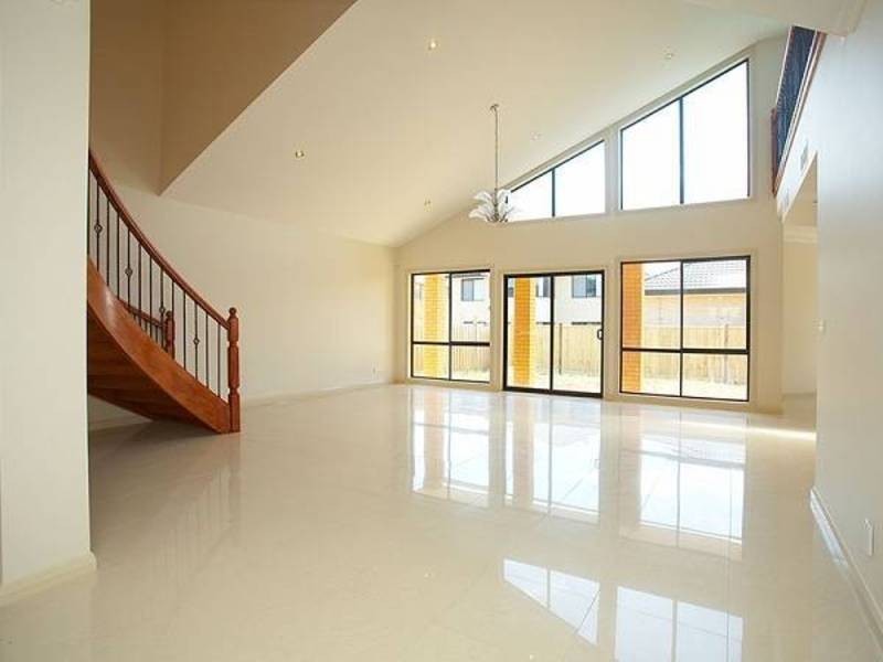 12 Horizon Point, Sanctuary Lakes, Point Cook VIC 3030