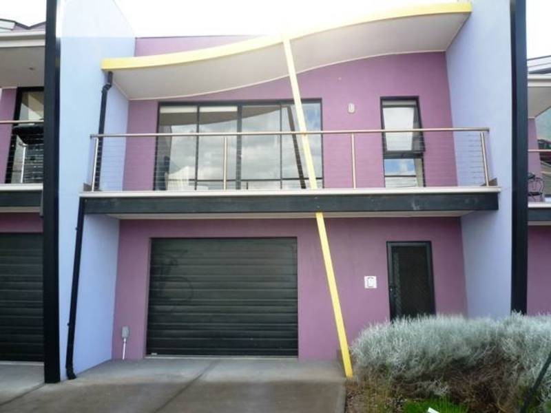 2/369 Esplande, Altona VIC 3018