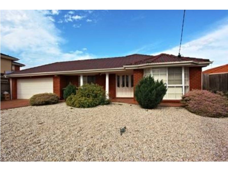 4 Ashby Crt, Altona Meadows VIC 3028