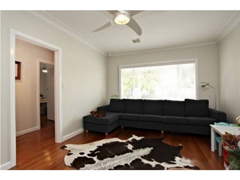 14 Akuna Street, Altona VIC 3018