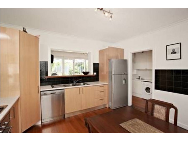 14 Akuna Street, Altona VIC 3018