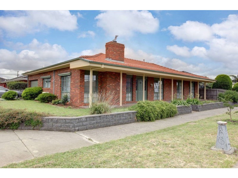 2 Emery Court, Altona VIC 3018