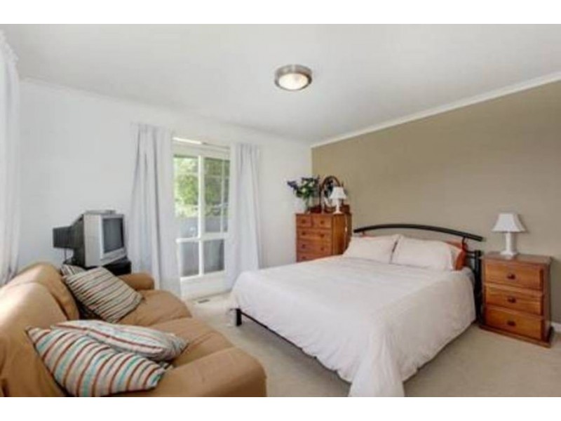 20 Bayview Street, Altona VIC 3018