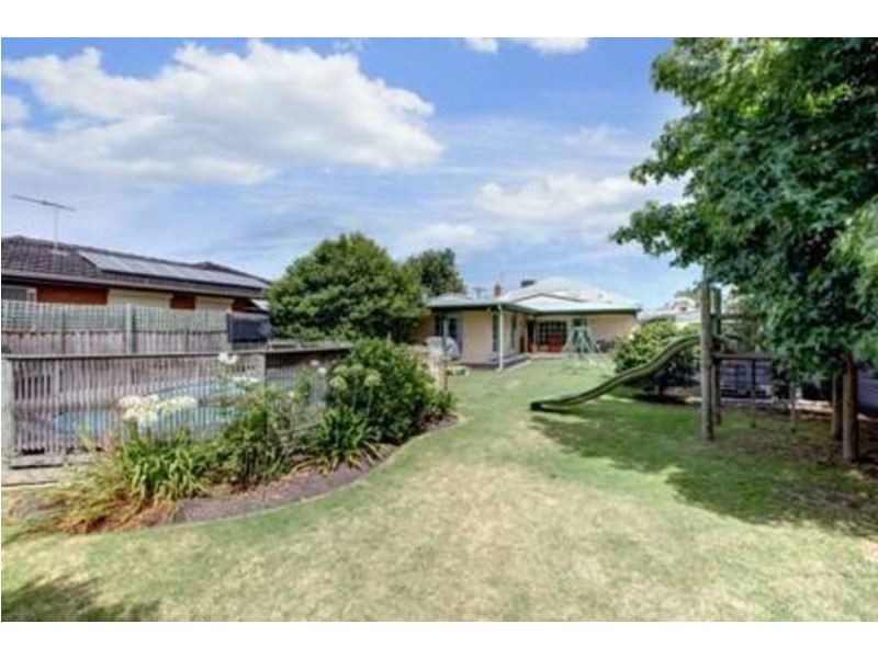 20 Bayview Street, Altona VIC 3018