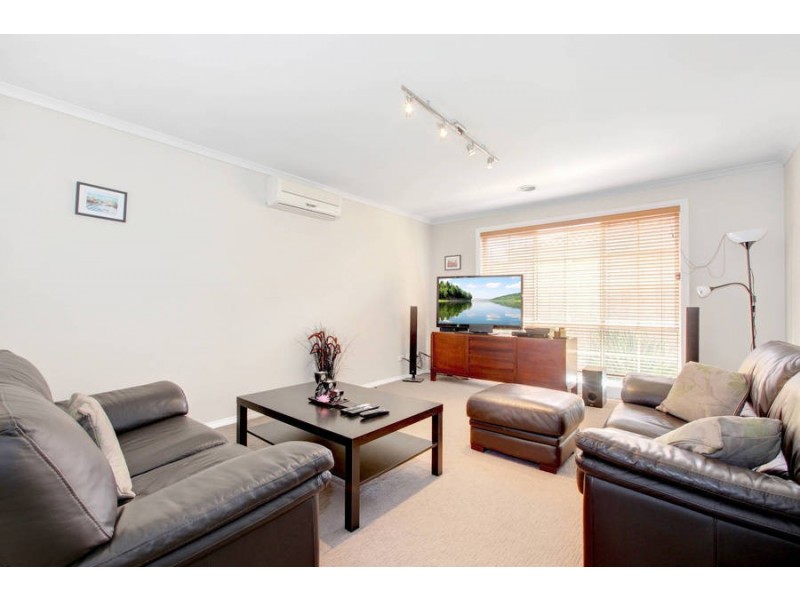2/53-55 Myers PDE, Altona Meadows VIC 3028