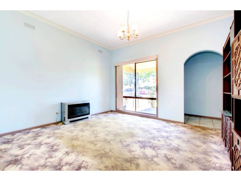 20 Elphin Street, Newport VIC 3015