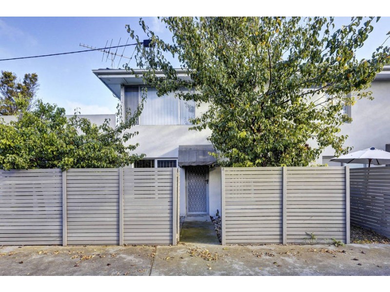 2/14 Jurga Court, Altona VIC 3018