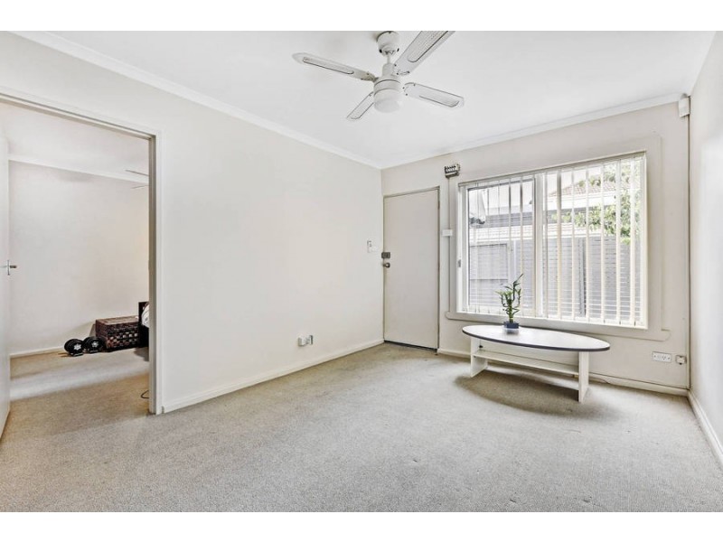 2/14 Jurga Court, Altona VIC 3018