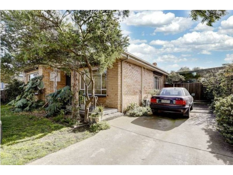 56 Stenhouse Avenue, Brooklyn VIC 3012