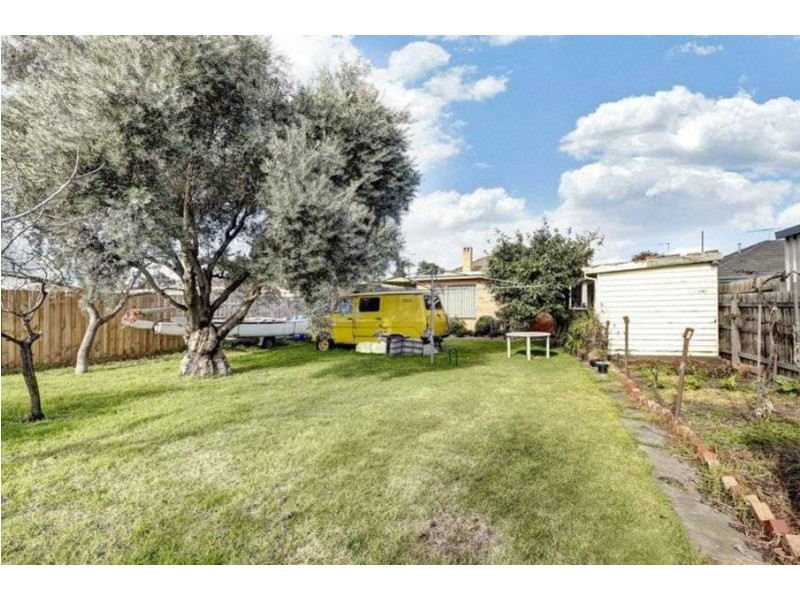 56 Stenhouse Avenue, Brooklyn VIC 3012