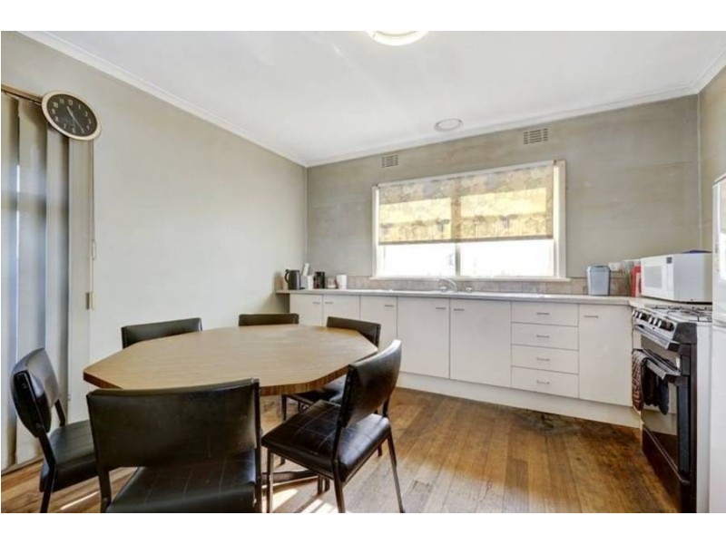 22 Edward Avenue, Altona North VIC 3025