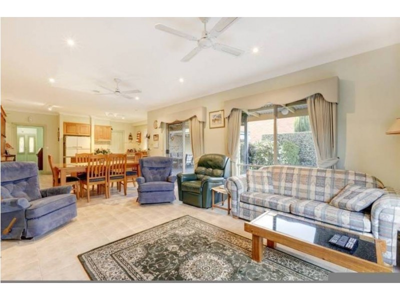 14 Cropley Court, Seabrook VIC 3028