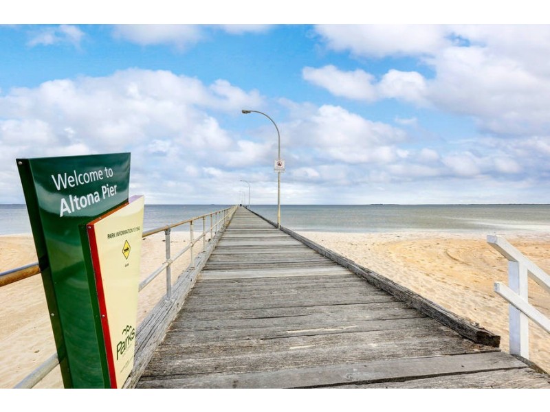 42 Queen St, Altona VIC 3018