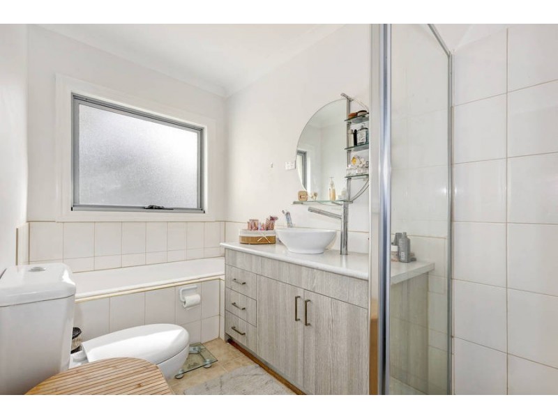 A/130 McIntosh Road, Altona North VIC 3025