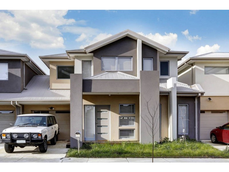 B/130 McIntosh Rd, Altona North VIC 3025