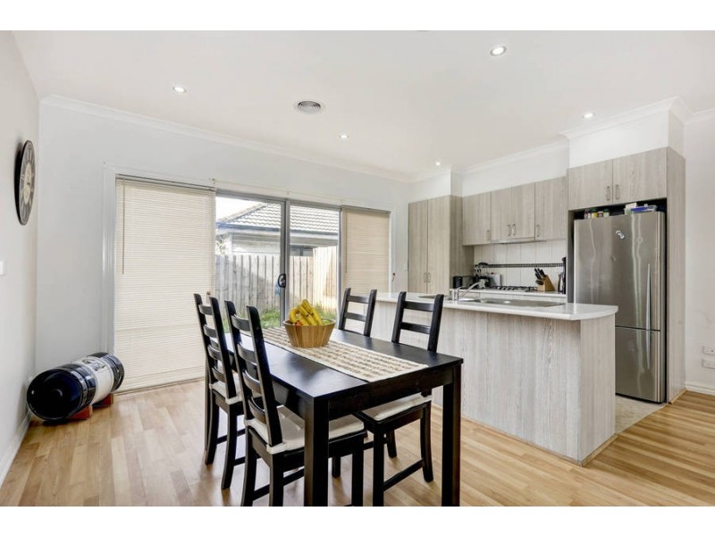 B/130 McIntosh Rd, Altona North VIC 3025