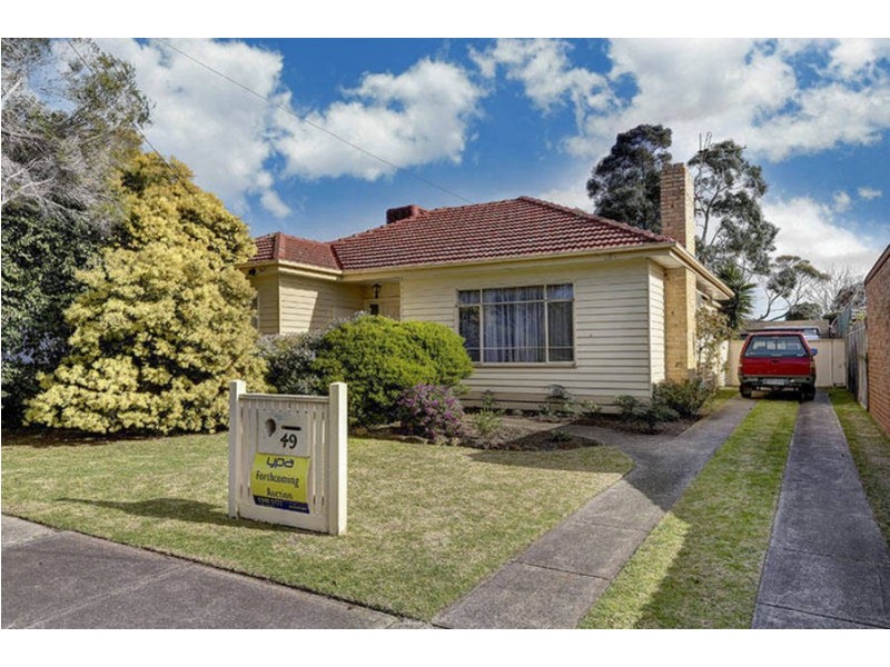 49 Bracken Grove, Altona VIC 3018