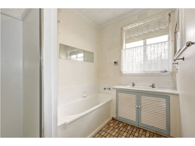 51 Ginifer Avenue, Altona North VIC 3025