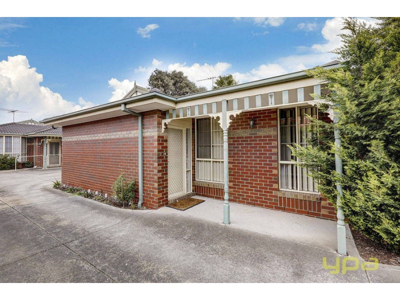 2/18 Rose Street, Altona VIC 3018