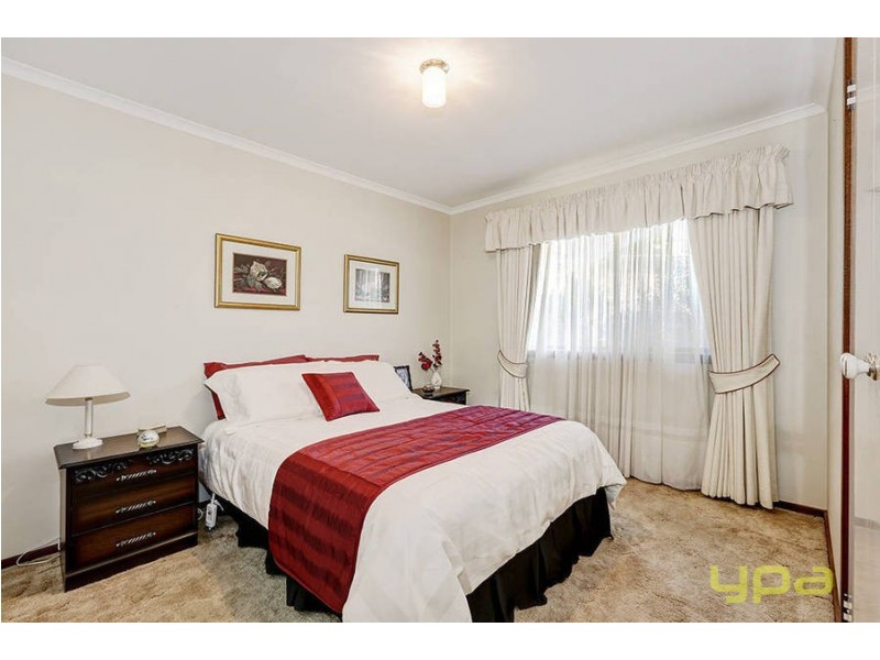 12 Green Court, Altona VIC 3018