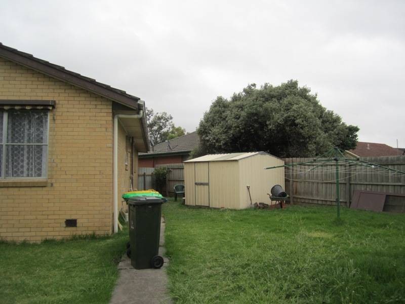 27 Bladin Street, Laverton VIC 3028