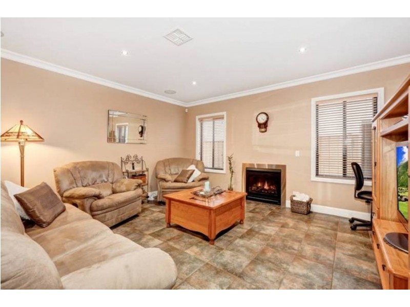 9  Vista Court, Altona Meadows VIC 3028