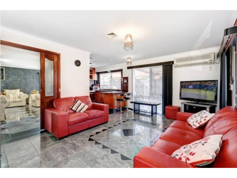 43 Brown Avenue, Altona Meadows VIC 3028