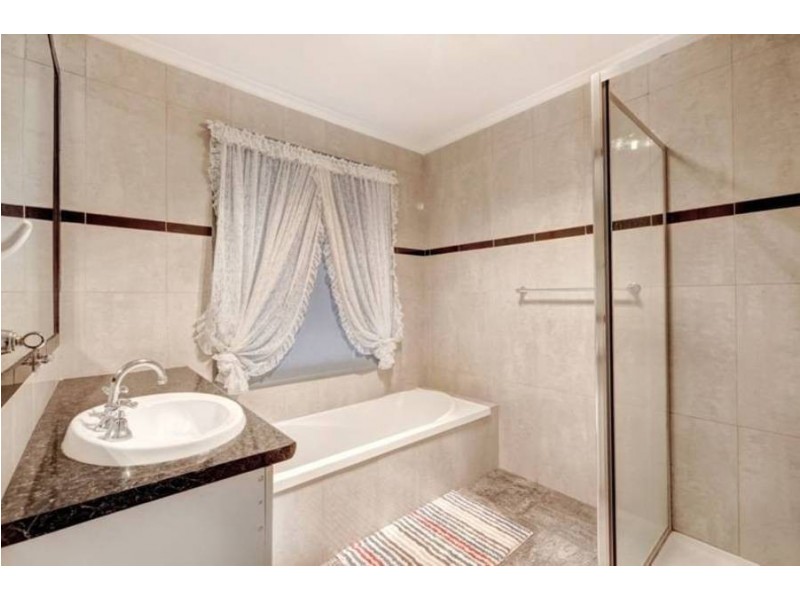 43 Brown Avenue, Altona Meadows VIC 3028