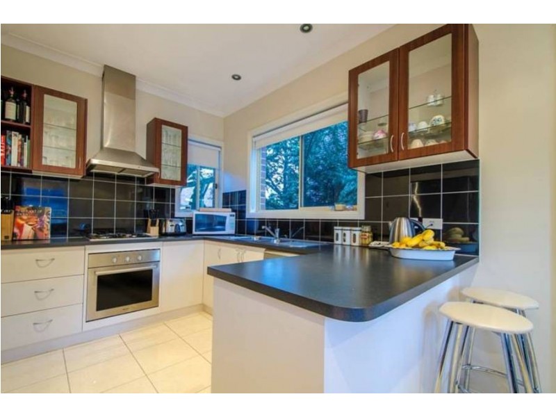 53 Waratah Drive, Altona Meadows VIC 3028