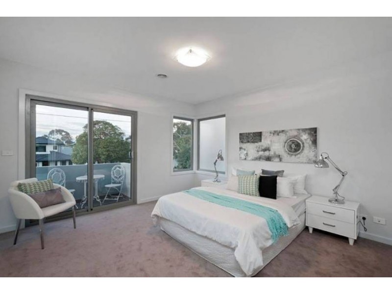 8 Sussex Street, Altona VIC 3018