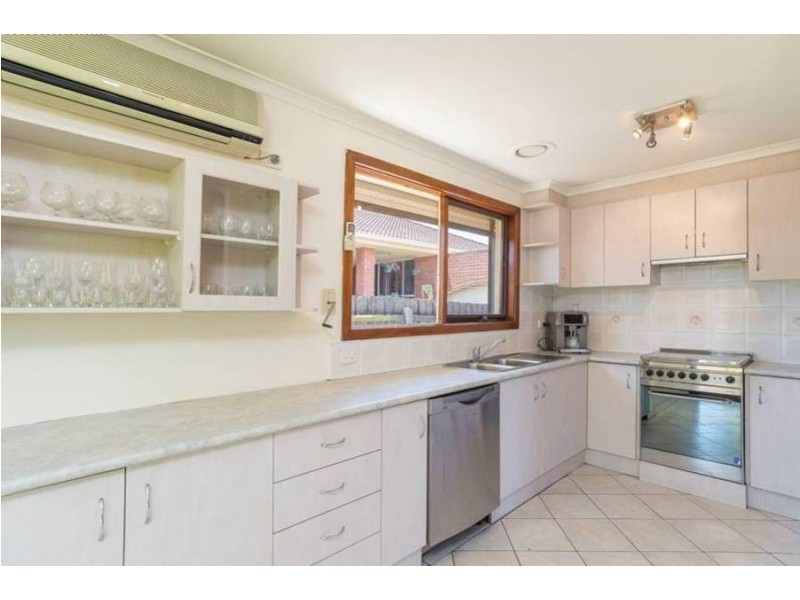 2 Wiltshire Court, Altona Meadows VIC 3028