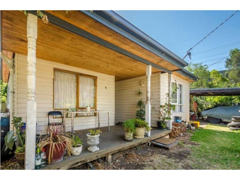 8 Strong  Street, Spotswood VIC 3015