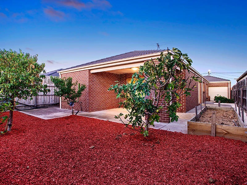 15 Reddrop Court, Altona Meadows VIC 3028