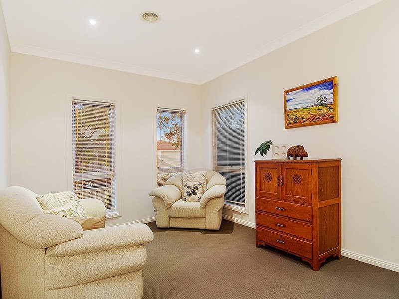 46 Waratah Drive, Altona Meadows VIC 3028