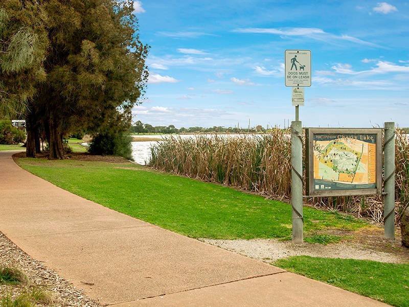 52 Millers Road, Seaholme VIC 3018