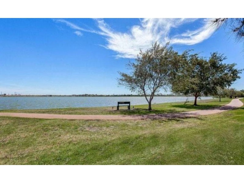 52 Millers Road, Seaholme VIC 3018