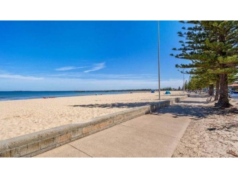 52 Millers Road, Seaholme VIC 3018