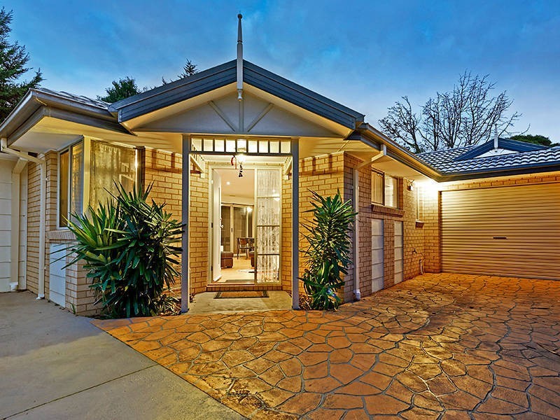 2/42 Galvin Street, Altona VIC 3018