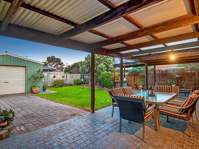 63 Ailsa Street South, Altona Meadows VIC 3028