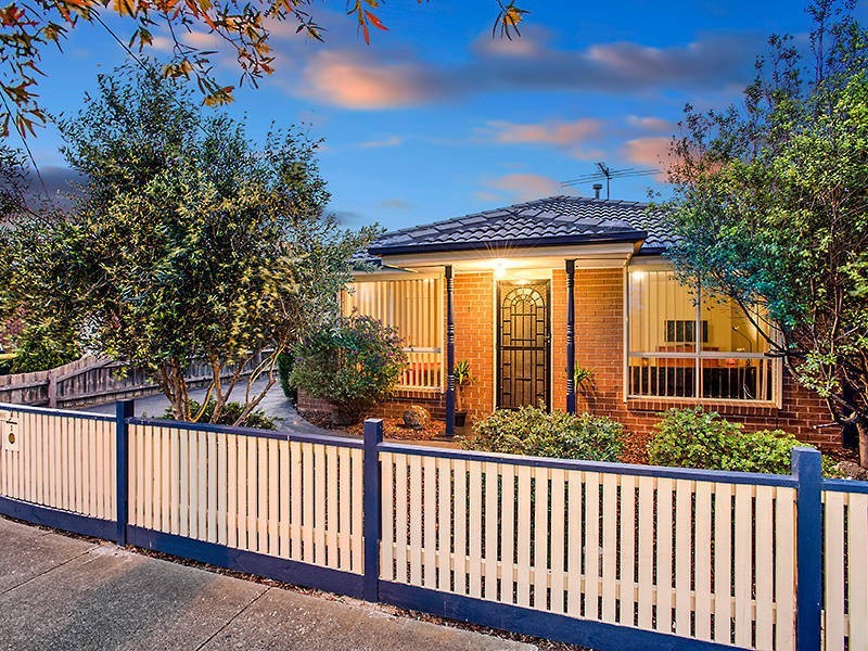 1/166 Merton Street, Altona Meadows VIC 3028