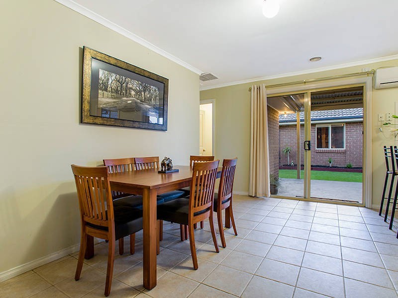 1/166 Merton Street, Altona Meadows VIC 3028