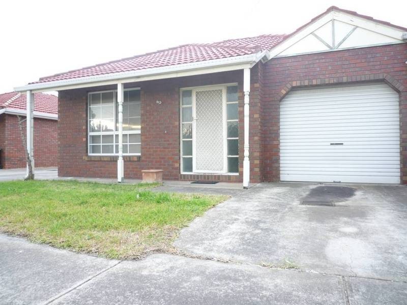 1/67  Merton Street, Altona Meadows VIC 3028