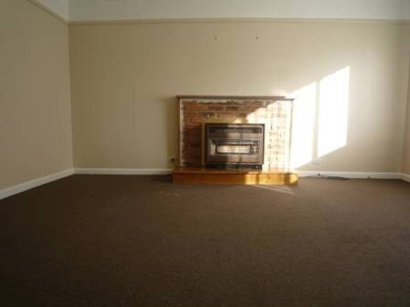 42 Hansen Street, Newport VIC 3015