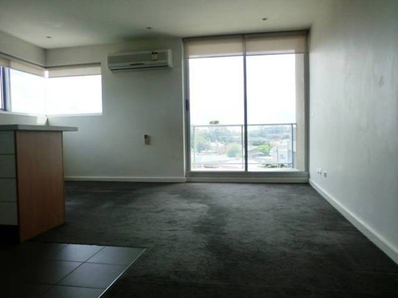 307/250 Barkly Street, Footscray VIC 3011