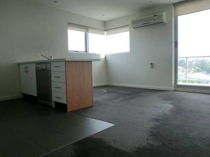 307/250 Barkly Street, Footscray VIC 3011