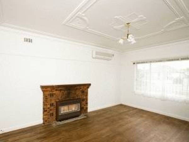 98 Maidstone Street, Altona VIC 3018