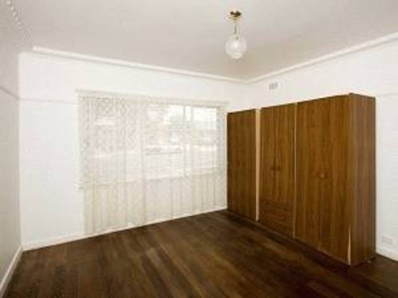 98 Maidstone Street, Altona VIC 3018