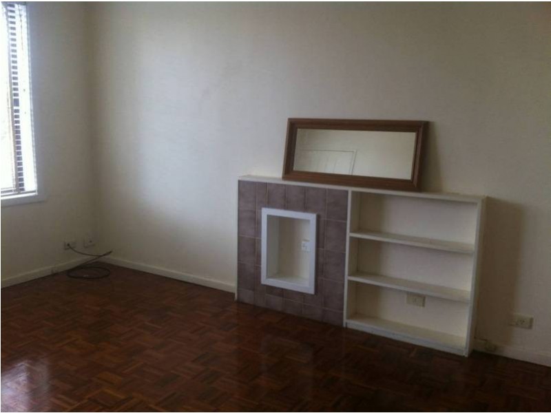 2/315 Blackshaws Road, Altona North VIC 3025