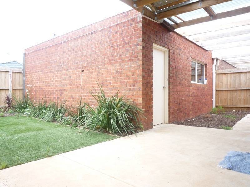 8 Global Way, Wyndham Vale VIC 3024