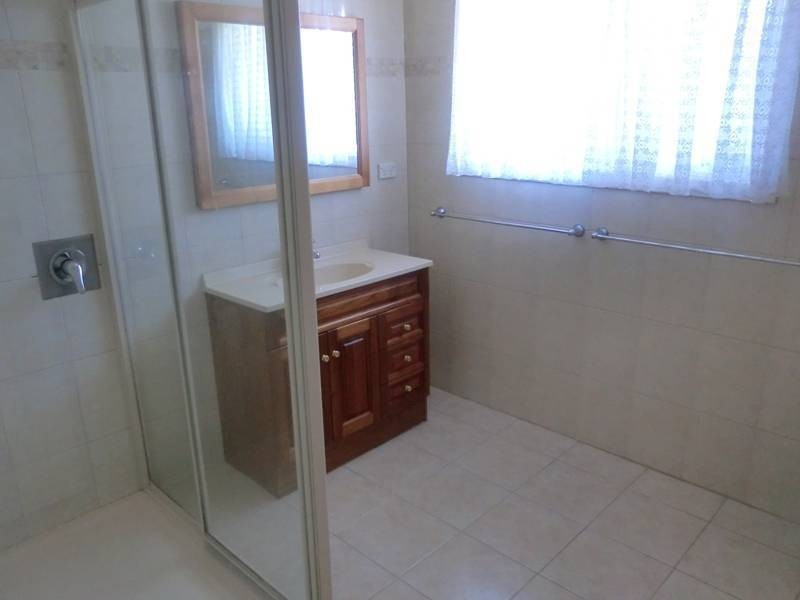 26 Duosa rd, Altona North VIC 3025